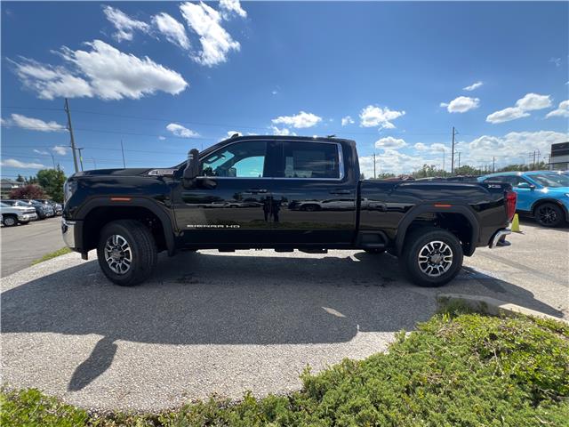 2025 GMC SLE (Stk: SF307710) in Calgary - Image 3 of 21