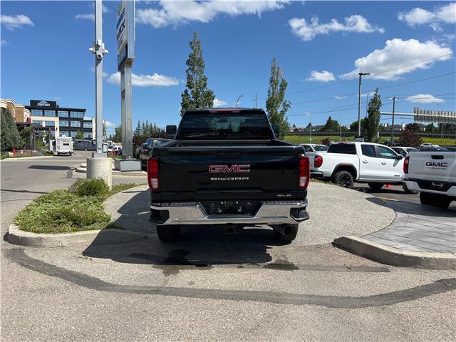 2025 GMC SLE (Stk: SF307710) in Calgary - Image 5 of 21