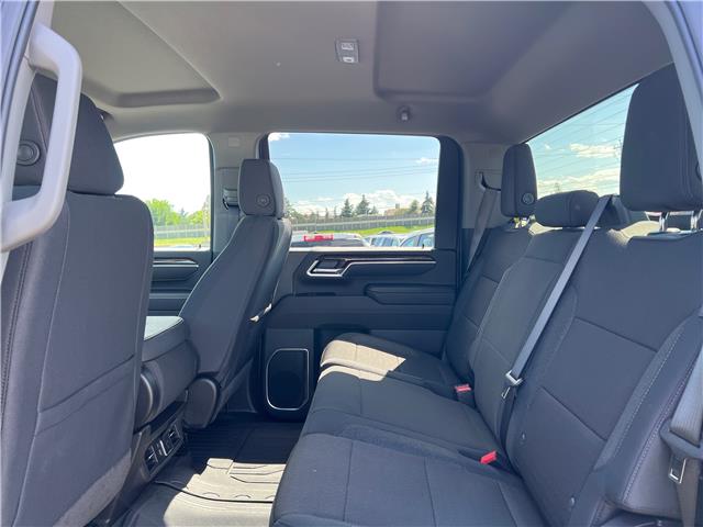 2025 GMC SLE (Stk: SF307710) in Calgary - Image 20 of 21