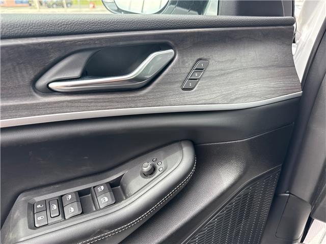 2025 Jeep Grand Cherokee L Limited (Stk: 25-058) in Hanover - Image 12 of 27