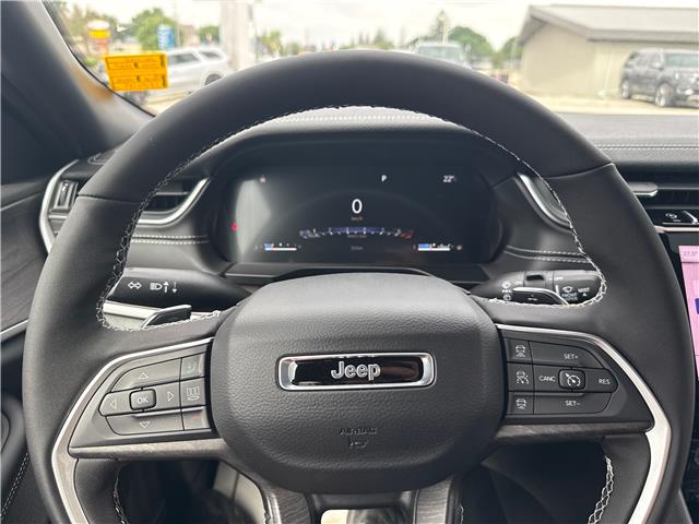 2025 Jeep Grand Cherokee L Limited (Stk: 25-058) in Hanover - Image 13 of 27