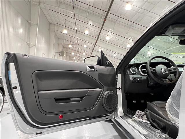 2009 Ford Shelby GT500 (Stk: 144625) in Watford - Image 23 of 40 2009 Ford Shelby GT500 (Stk: 144625) in Watford - Image 23 of 40