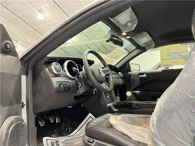 2009 Ford Shelby GT500 (Stk: 144625) in Watford - Image 24 of 40 2009 Ford Shelby GT500 (Stk: 144625) in Watford - Image 24 of 40