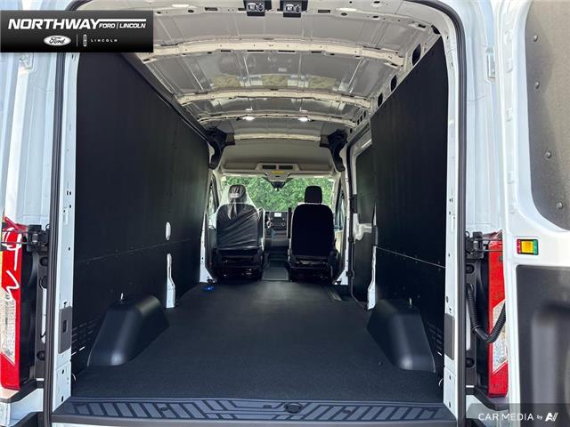 2025 Ford Transit-250 Cargo Base (Stk: 5TN4681) in Brantford - Image 10 of 23