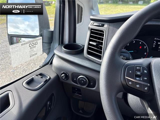 2025 Ford Transit-250 Cargo Base (Stk: 5TN4681) in Brantford - Image 15 of 23