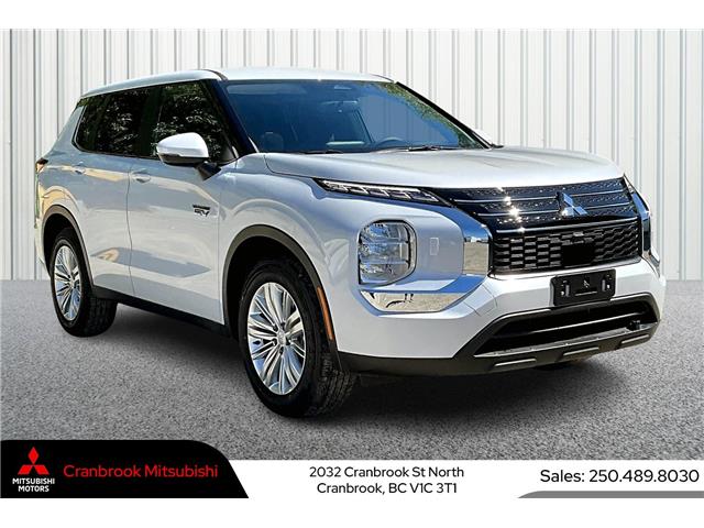2025 Mitsubishi Outlander PHEV ES (Stk: 25P6536) in Cranbrook - Image 2 of 12