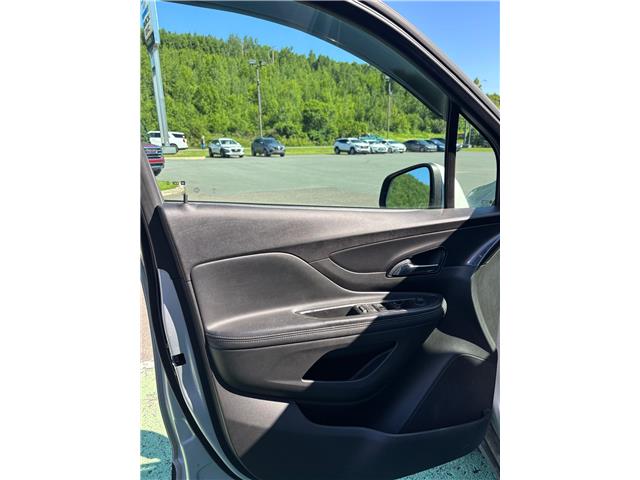 2020 Buick Encore Preferred (Stk: 25375A) in Campbellton - Image 6 of 9