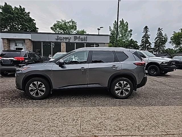 2023 Nissan Rogue SV Moonroof (Stk: 01162P) in New Hamburg - Image 2 of 14