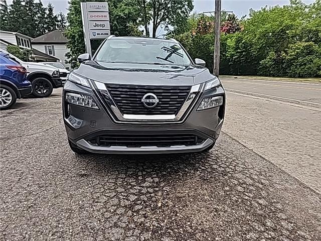 2023 Nissan Rogue SV Moonroof (Stk: 01162P) in New Hamburg - Image 8 of 14