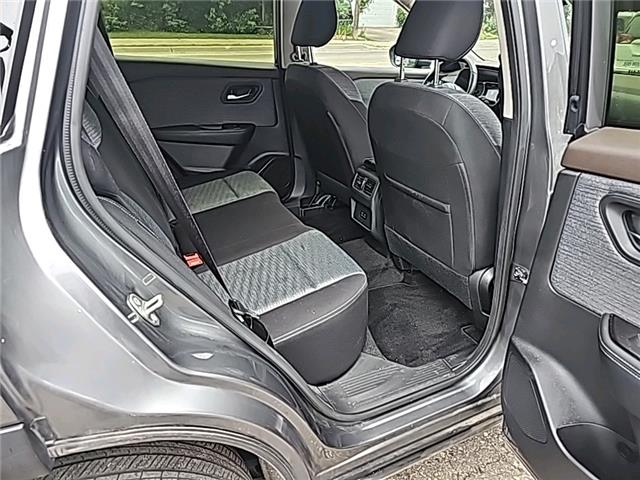 2023 Nissan Rogue SV Moonroof (Stk: 01162P) in New Hamburg - Image 11 of 14