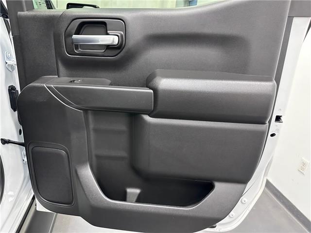 2025 Chevrolet Silverado 1500 Custom (Stk: 301004) in Lethbridge - Image 22 of 26
