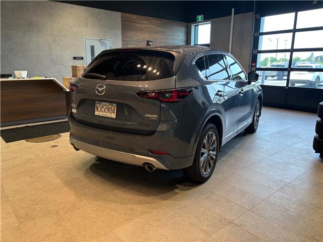 2025 Mazda CX-5 Signature (Stk: 5C521) in Miramichi - Image 3 of 9