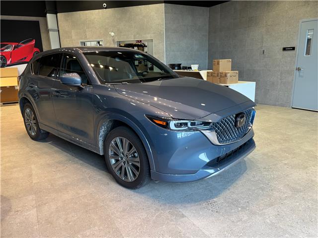 2025 Mazda CX-5 Signature (Stk: 5C521) in Miramichi - Image 4 of 9