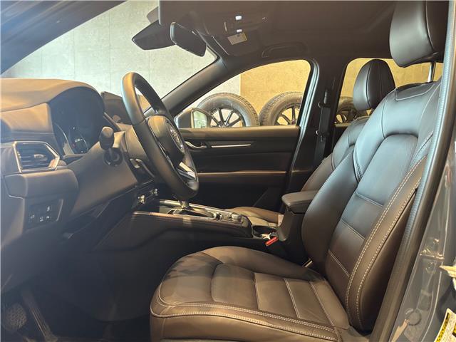 2025 Mazda CX-5 Signature (Stk: 5C521) in Miramichi - Image 5 of 9