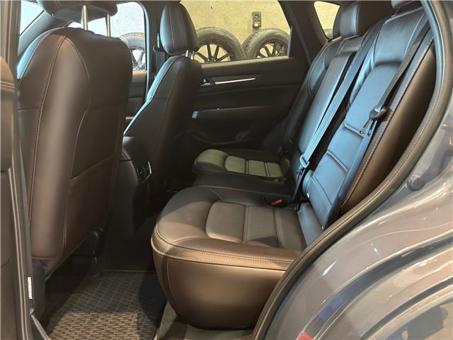 2025 Mazda CX-5 Signature (Stk: 5C521) in Miramichi - Image 8 of 9