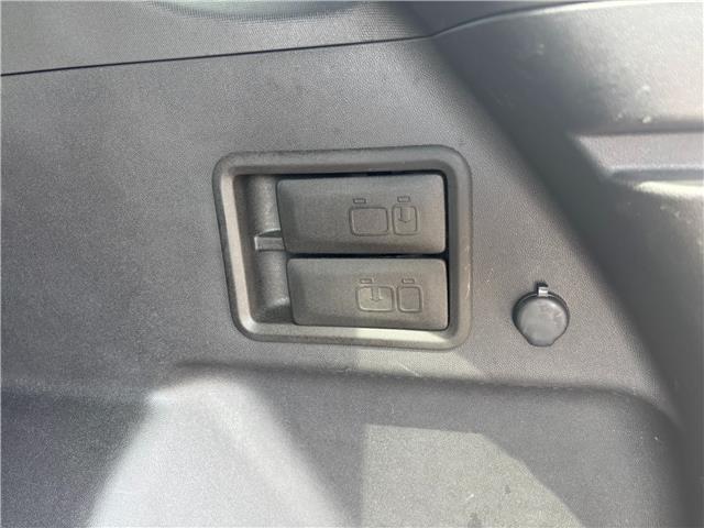 2024 Chevrolet Equinox LT (Stk: 35708) in Renfrew - Image 8 of 28