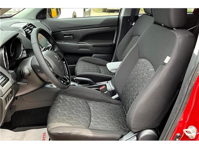 2024 Mitsubishi RVR SE (Stk: 24R9547) in Cranbrook - Image 9 of 12