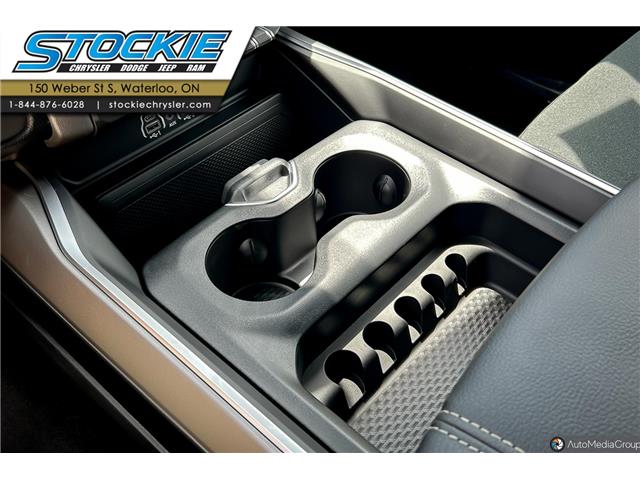 2025 RAM 1500 Big Horn (Stk: 43420) in Waterloo - Image 12 of 17