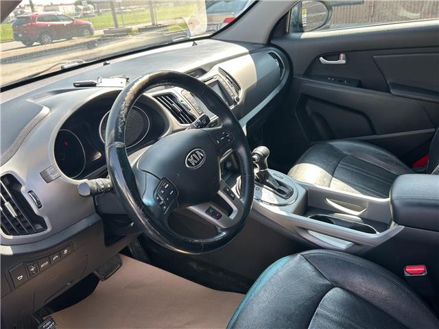 2016 Kia Sportage SX Luxury (Stk: 833745) in Calgary - Image 12 of 17