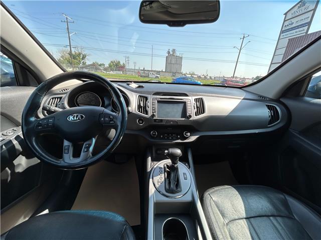 2016 Kia Sportage SX Luxury (Stk: 833745) in Calgary - Image 7 of 17