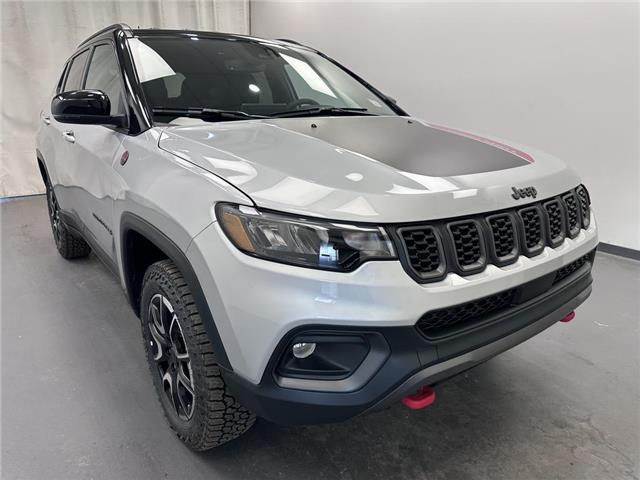 2025 Jeep Compass Trailhawk (Stk: 40164) in Lethbridge - Image 8 of 28