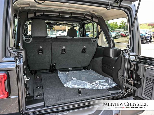 2025 Jeep Wrangler Sahara (Stk: SW2405) in Burlington - Image 6 of 31