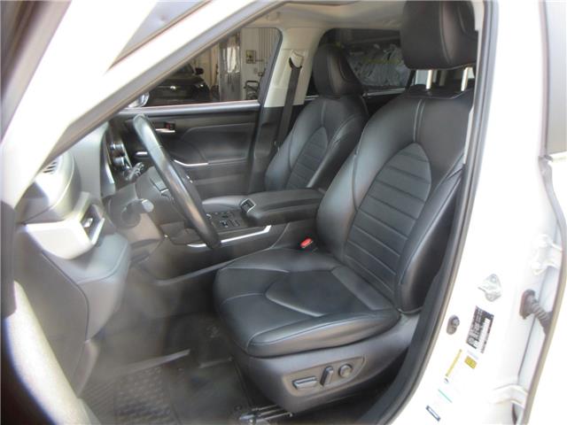 2023 Toyota Highlander XLE (Stk: 25298A) in Peterborough - Image 12 of 27
