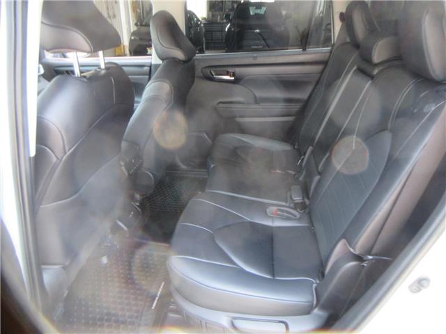 2023 Toyota Highlander XLE (Stk: 25298A) in Peterborough - Image 26 of 27