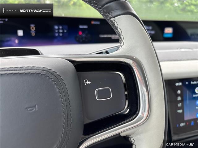 2025 Lincoln Navigator Reserve (Stk: 5LN1381) in Brantford - Image 14 of 23