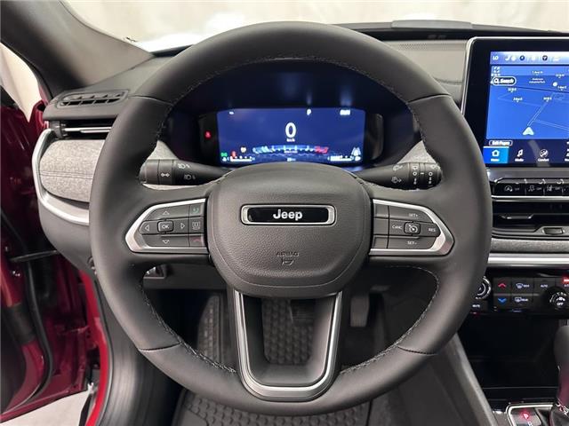 2025 Jeep Compass North (Stk: 40165) in Lethbridge - Image 17 of 29