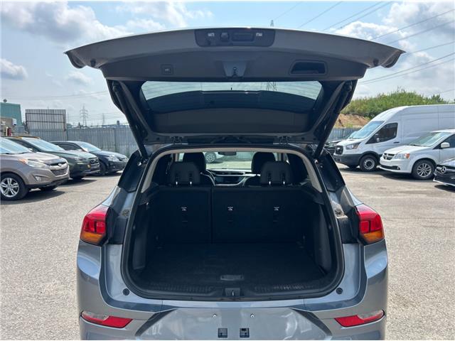 2020 Buick Encore GX Preferred in Kingston - Image 5 of 5