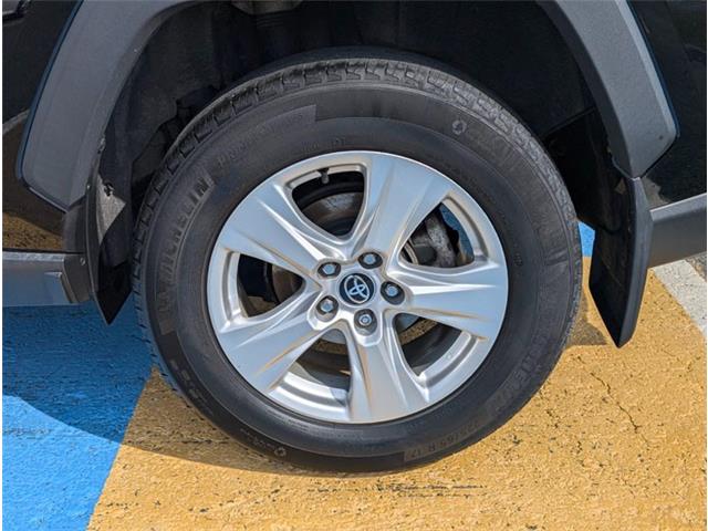 2021 Toyota RAV4 XLE (Stk: LP1070) in Mount Pearl - Image 7 of 19