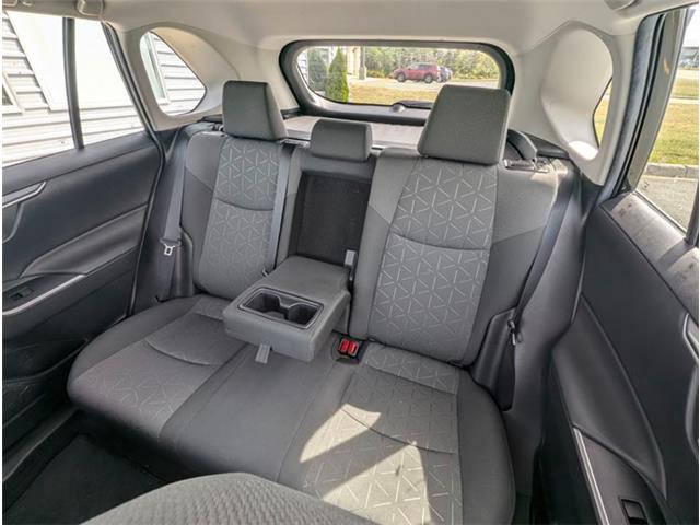 2021 Toyota RAV4 XLE (Stk: LP1070) in Mount Pearl - Image 12 of 19