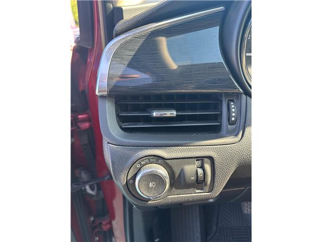 2017 Buick Envision Essence (Stk: 25297A) in Campbellton - Image 9 of 11