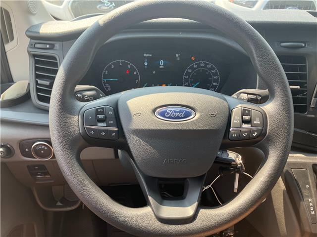 2025 Ford Transit-250 Cargo Base (Stk: 2505690) in Ottawa - Image 9 of 16