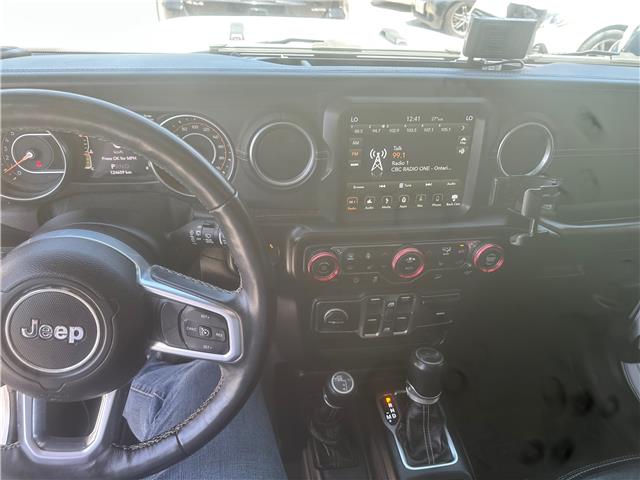 2019 Jeep Wrangler Unlimited Sahara (Stk: J544847) in Scarborough - Image 12 of 17