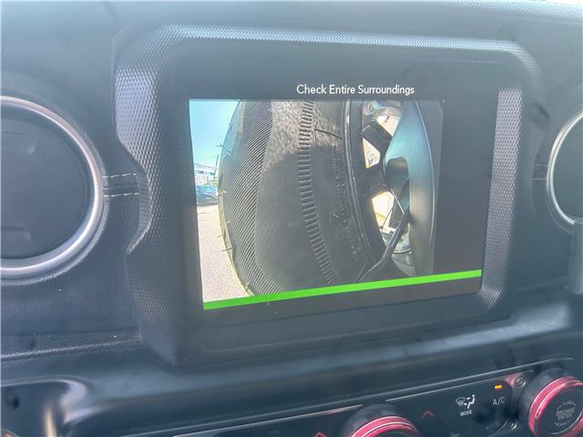 2019 Jeep Wrangler Unlimited Sahara (Stk: J544847) in Scarborough - Image 13 of 17