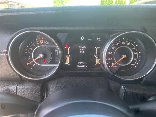 2019 Jeep Wrangler Unlimited Sahara (Stk: J544847) in Scarborough - Image 14 of 17