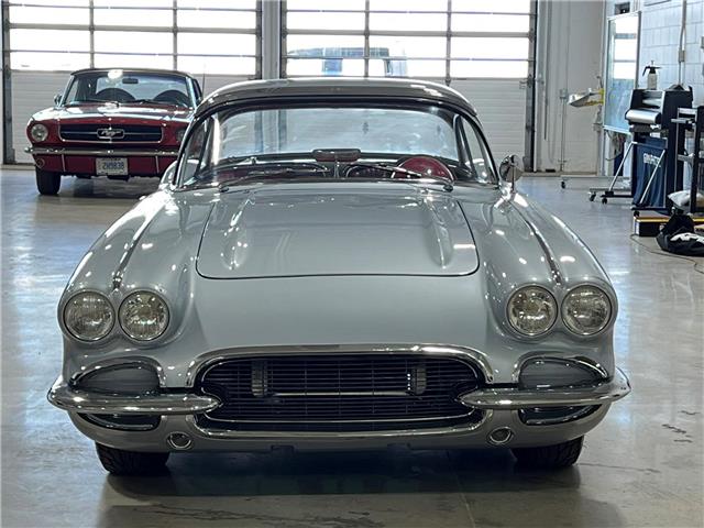 1962 Chevrolet Corvette  (Stk: Z1962SilverCorvette) in Toronto - Image 10 of 36