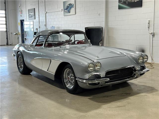 1962 Chevrolet Corvette  (Stk: Z1962SilverCorvette) in Toronto - Image 16 of 36