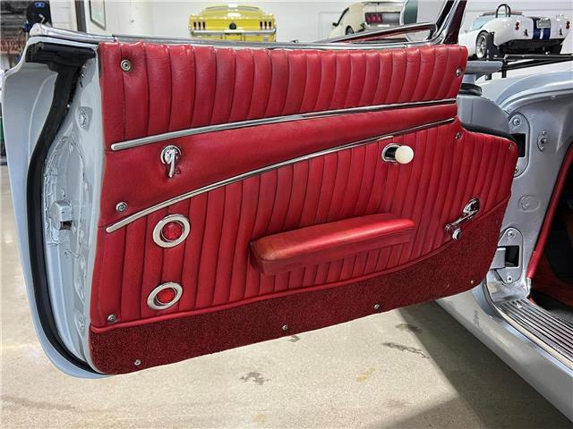 1962 Chevrolet Corvette  (Stk: Z1962SilverCorvette) in Toronto - Image 20 of 36