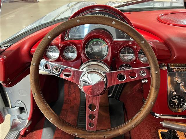 1962 Chevrolet Corvette  (Stk: Z1962SilverCorvette) in Toronto - Image 27 of 36