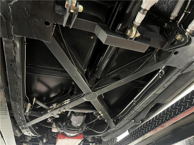 1962 Chevrolet Corvette  (Stk: Z1962SilverCorvette) in Toronto - Image 32 of 36