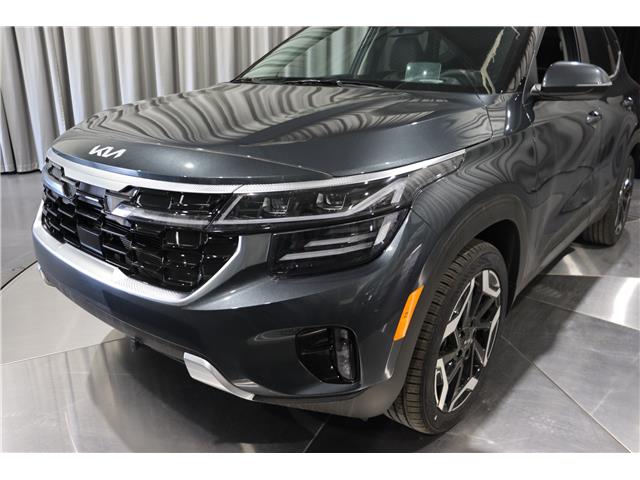 2026 Kia Seltos SX w/Black Interior (Stk: 26379) in Edmonton - Image 6 of 30 2026 Kia Seltos SX w/Black Interior (Stk: 26379) in Edmonton - Image 6 of 30