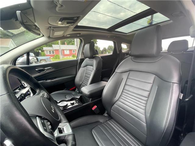 2023 Kia Sportage Hybrid SX w/Black Interior (Stk: K26017A) in Listowel - Image 9 of 25
