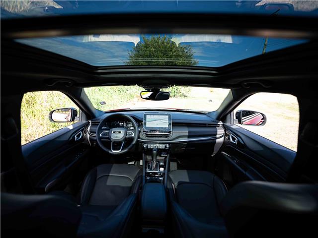 2025 Jeep Compass Trailhawk (Stk: S612321) in Surrey - Image 12 of 26