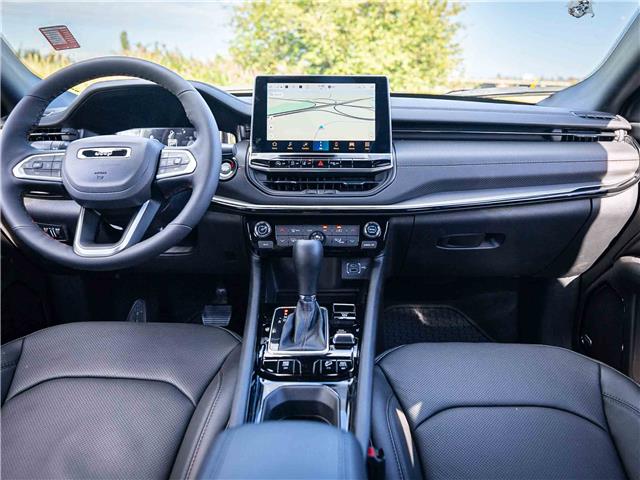 2025 Jeep Compass Trailhawk (Stk: S612321) in Surrey - Image 15 of 26