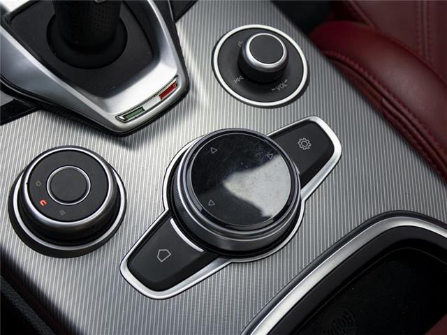 2022 Alfa Romeo Stelvio ti (Stk: M9236C) in Windsor - Image 20 of 22