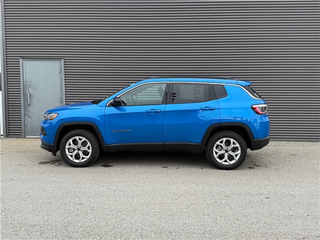 2025 Jeep Compass North (Stk: 25433) in London - Image 3 of 26