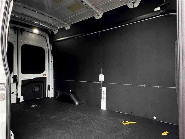 2025 Ford Transit-250 Cargo Base (Stk: TN13640) in Windsor - Image 11 of 26